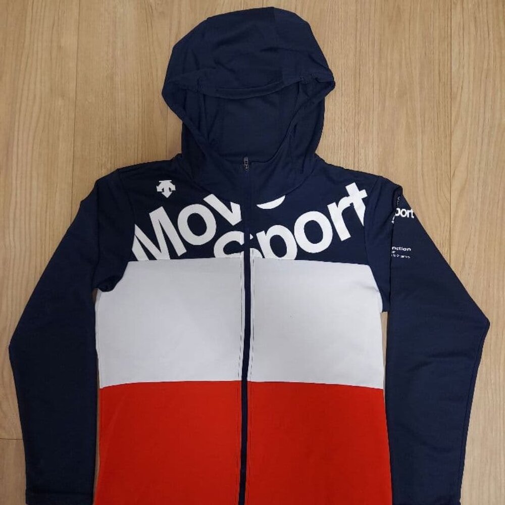 Descente Golf Collection Jacket - Small - image 1